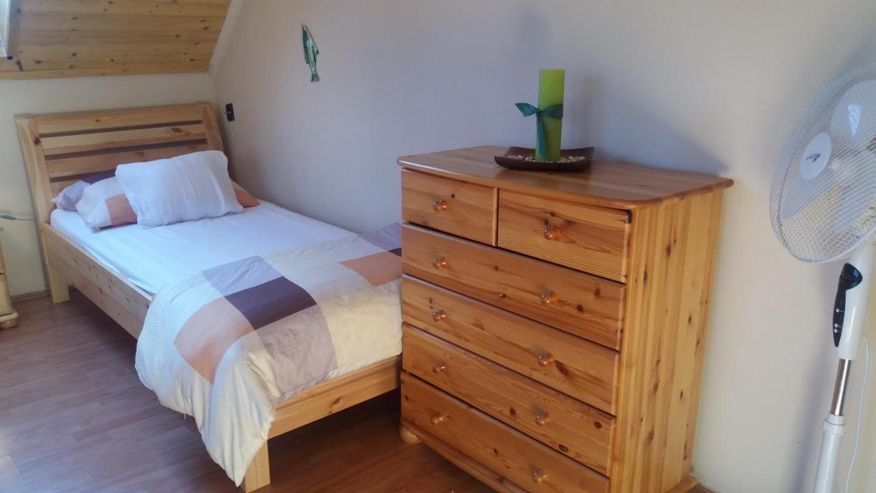 Vakacio Apartman Balatonalmadi Exterior photo