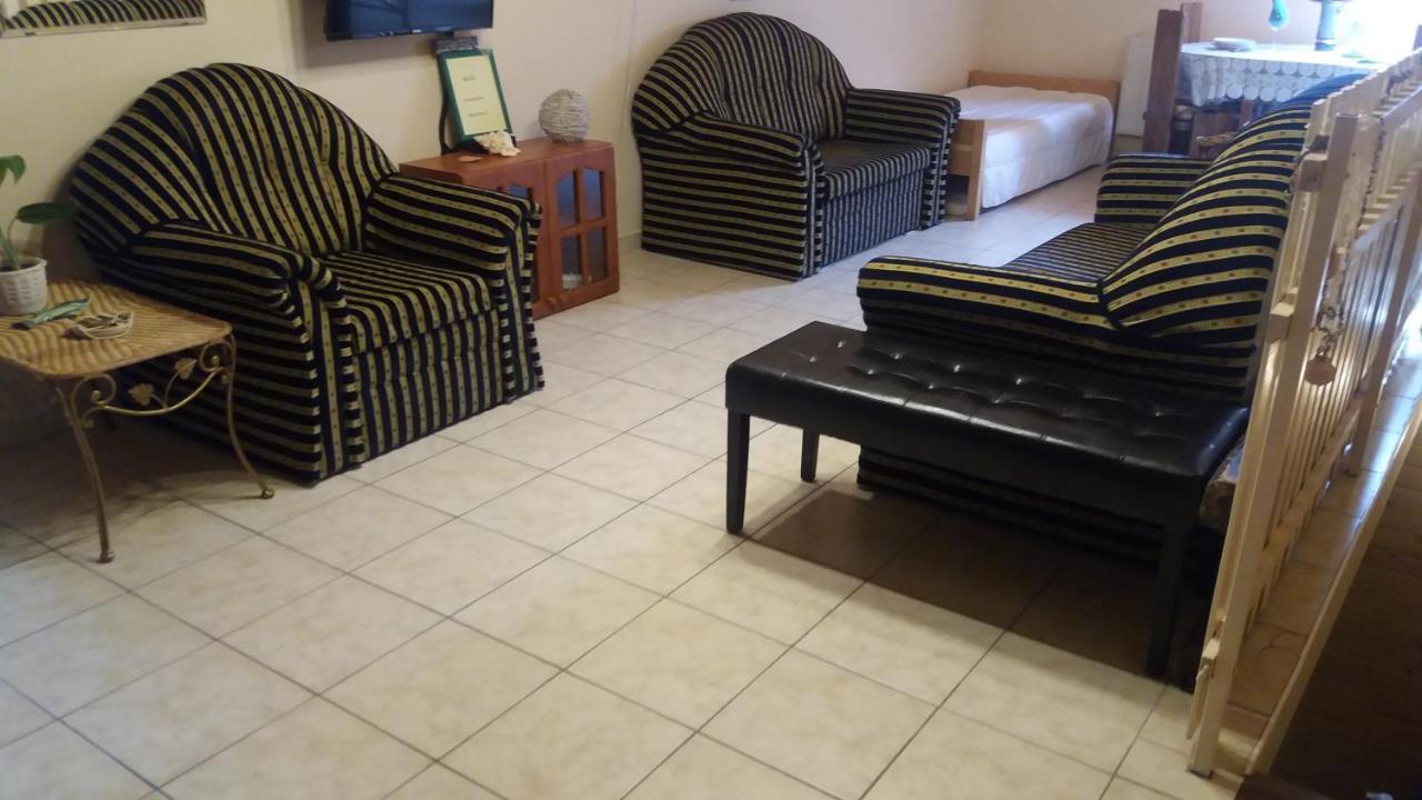 Vakacio Apartman Balatonalmadi Exterior photo